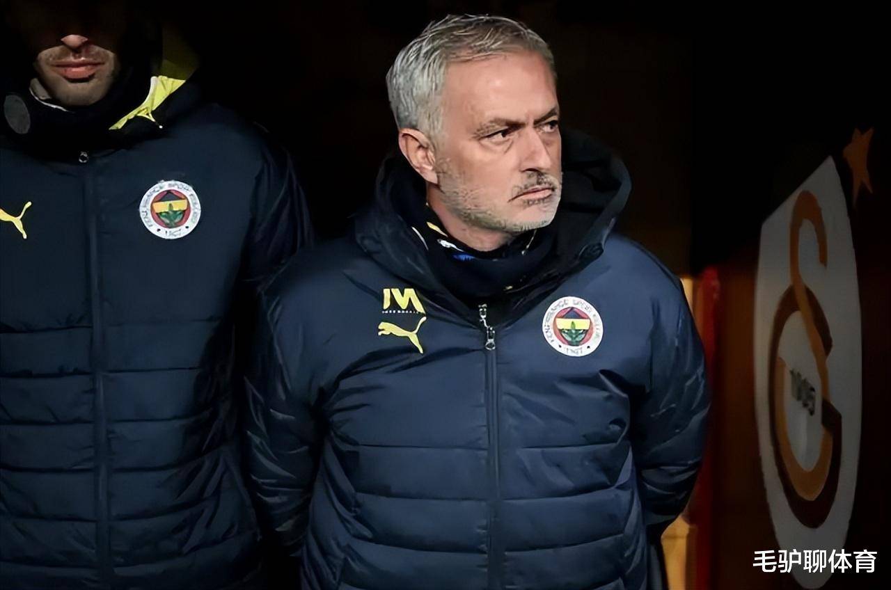 包含转折点!本菲卡主帅复盘;NBA常规赛赛后攻防权衡;质疑声仍在;团队化学反应显著的词条-满冠官方网站