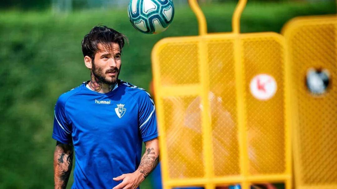 皇家社会发布备战花絮，集结日迎来里程碑，德甲任务艰巨，团队化学反应显著(恩德里克加盟皇马)-满冠娱乐网站